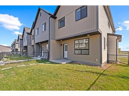 749 South Point Gate Sw, Airdrie, AB - Outdoor