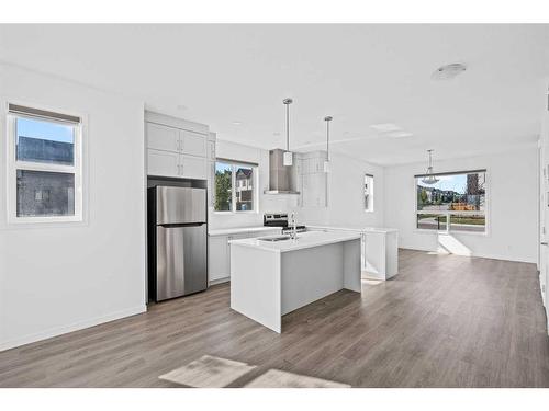 749 South Point Gate Sw, Airdrie, AB - Indoor Photo Showing Kitchen