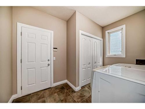 111 Panorama Hills Road Nw, Calgary, AB - Indoor Photo Showing Laundry Room