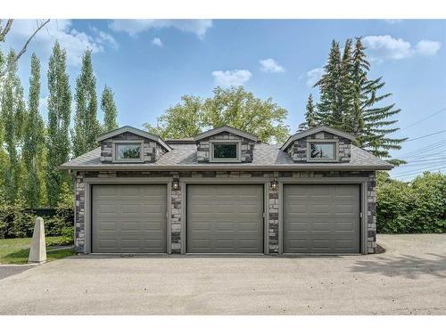 6438 Bow Crescent Nw, Calgary, AB - Outdoor With Facade