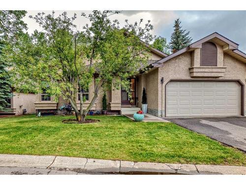 178 Oakbriar Close Sw, Calgary, AB - Outdoor