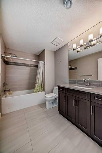 75 Aspen Summit Court Sw, Calgary, AB - Indoor Photo Showing Bathroom