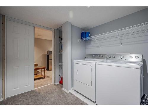 19-900 Allen Street Se, Airdrie, AB - Indoor Photo Showing Laundry Room