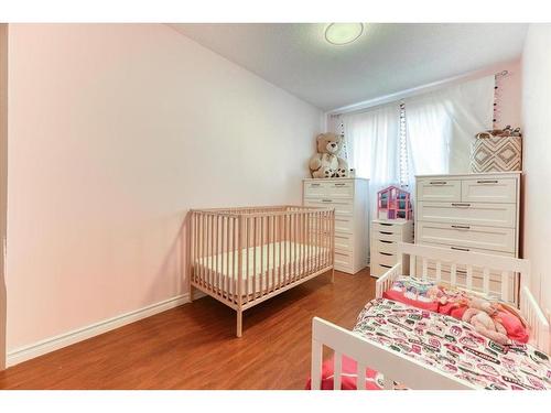 17 Doverville Way Se, Calgary, AB - Indoor Photo Showing Bedroom