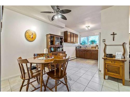 204-8231 Elbow Drive Sw, Calgary, AB - Indoor Photo Showing Dining Room