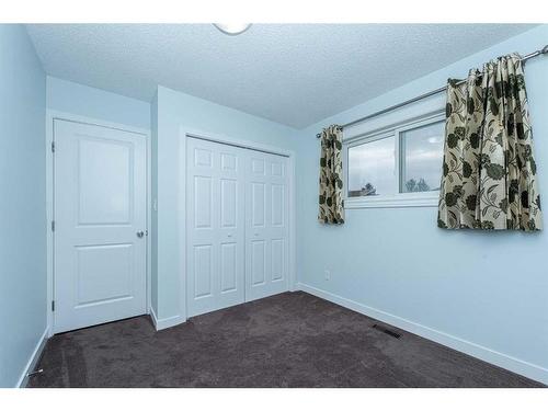 131 Castlebrook Rise Ne, Calgary, AB - Indoor