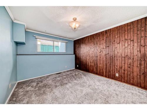 3-4636 73 Street Nw, Calgary, AB - Indoor Photo Showing Other Room