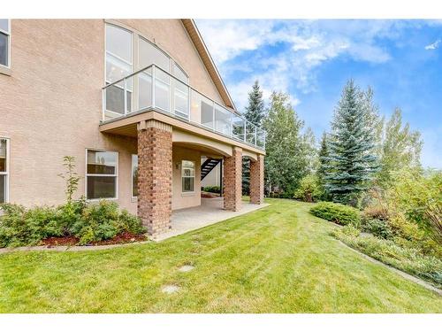 79 Discovery Ridge Park Sw, Calgary, AB - Outdoor