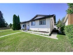 1356 Lake Michigan Crescent SE Calgary, AB T2J 3G1