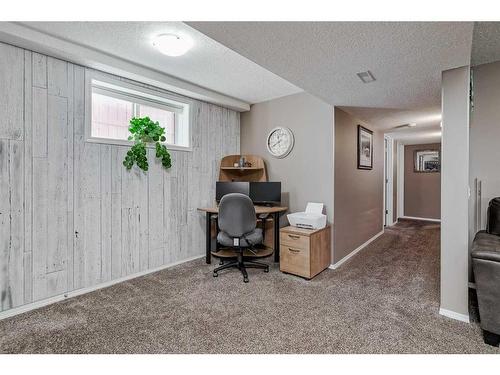 270 Tuscany Valley Drive Nw, Calgary, AB - Indoor