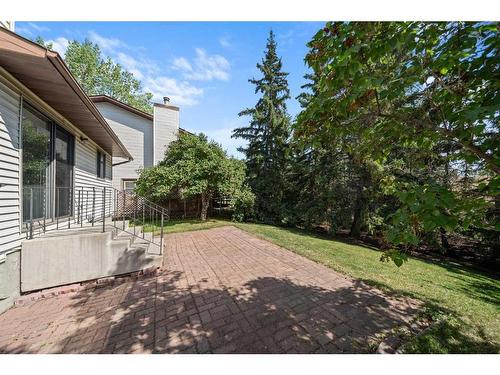 216 Ranchview Mews Nw, Calgary, AB - Outdoor