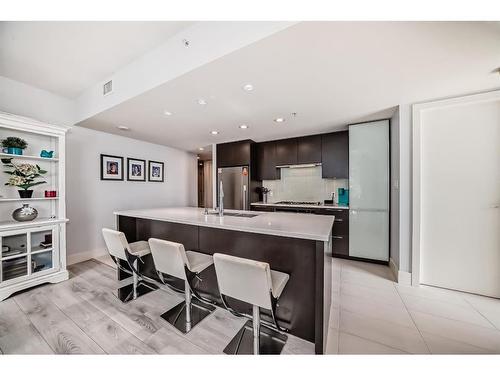 2008-1111 10 Street Sw, Calgary, AB - Indoor Photo Showing Kitchen With Upgraded Kitchen