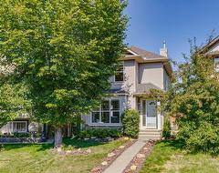 106 Cranberry Place SE Calgary, AB T3M 0G9