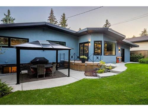 1108 Surrey Street Sw, Calgary, AB - Outdoor