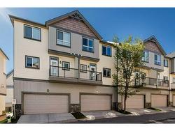 171 Kincora Heath NW Calgary, AB T3R 0G6