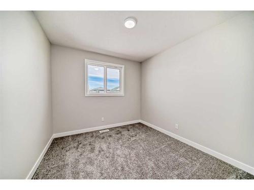 252 Savanna Terrace Ne, Calgary, AB - Indoor Photo Showing Other Room