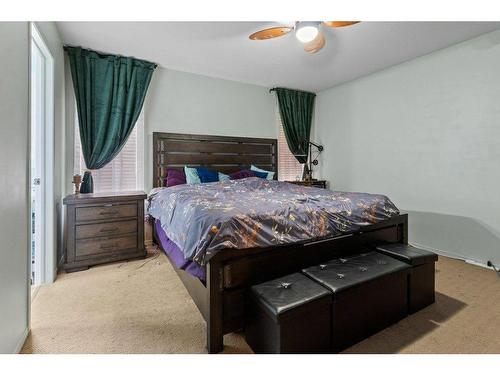 108 Willow Green, Olds, AB - Indoor Photo Showing Bedroom