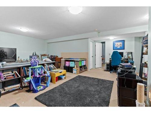 108 Willow Green, Olds, AB - Indoor