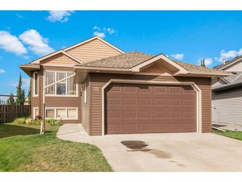 108 Willow Green, Olds, AB - Outdoor