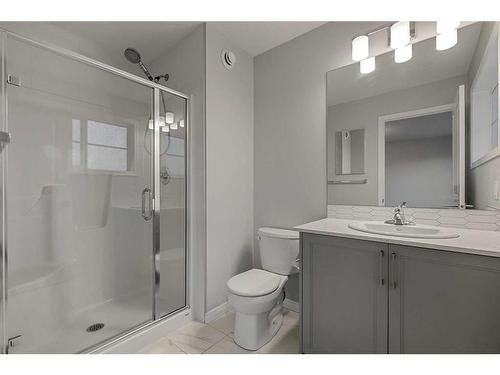 155 Corner Meadows Grove Ne, Calgary, AB - Indoor Photo Showing Bathroom