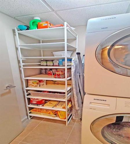 3004-210 15 Avenue Se, Calgary, AB - Indoor Photo Showing Laundry Room