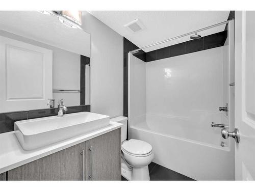 2310-302 Skyview Ranch Drive Ne, Calgary, AB - Indoor Photo Showing Bathroom