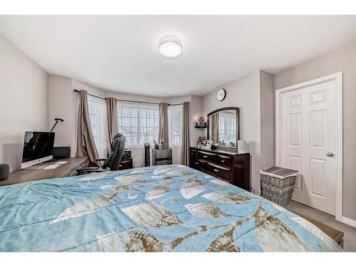 49 Saddlecrest Close Ne, Calgary, AB - Indoor Photo Showing Bedroom