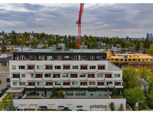 406-3450 19 Street Sw, Calgary, AB - Outdoor With Balcony