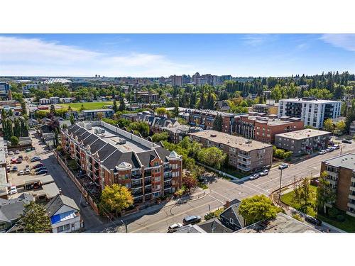 107-838 19 Avenue Sw, Calgary, AB - Outdoor With View