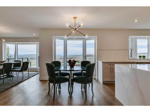 262150 Horse Creek Road, Rural Rocky View County, AB - Indoor Photo Showing Dining Room