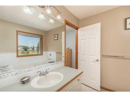 1112 High Country Drive Nw, High River, AB - Indoor Photo Showing Other Room