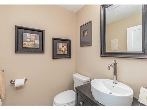 1112 High Country Drive Nw, High River, AB - Indoor Photo Showing Bathroom