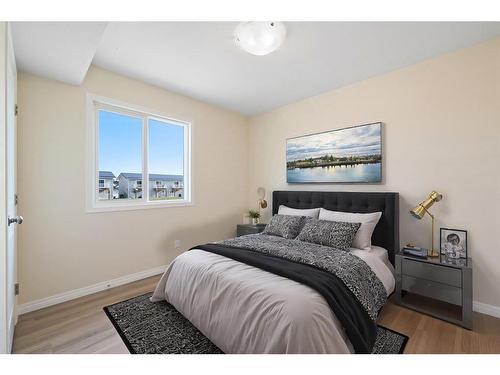 20 Valarosa Park, Didsbury, AB - Indoor Photo Showing Bedroom