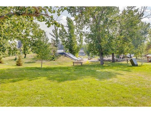 23 Hoover Place Sw, Calgary, AB - Outdoor With View