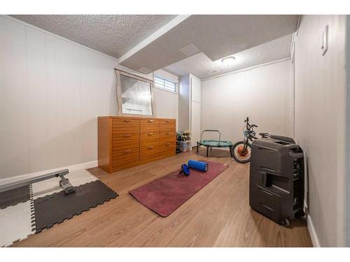 7846 20A Street Se, Calgary, AB - Indoor