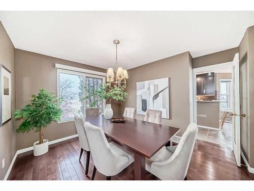 105 Hawkbury Close Nw, Calgary, AB - Indoor Photo Showing Dining Room