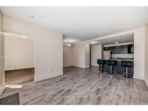 220-955 Mcpherson Road Ne, Calgary, AB - Indoor