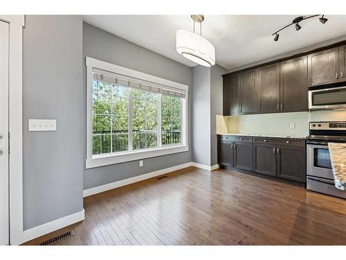 396 Rainbow Falls Drive, Chestermere, AB - Indoor Photo Showing Kitchen