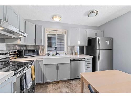 85 Inverness Rise Se, Calgary, AB - Indoor Photo Showing Kitchen With Stainless Steel Kitchen