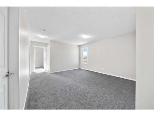 1485 148 Avenue Nw, Calgary, AB - Indoor Photo Showing Other Room