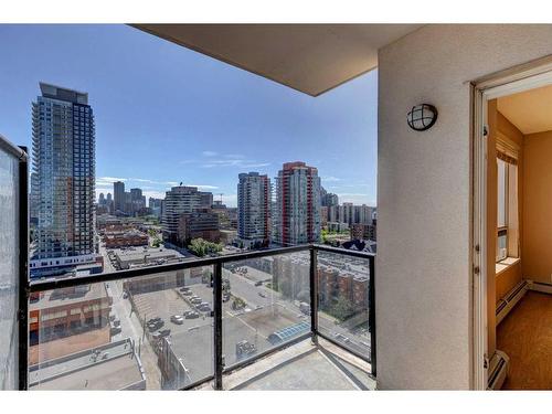 1408-1053 10 Street Sw, Calgary, AB - Outdoor With Balcony With View