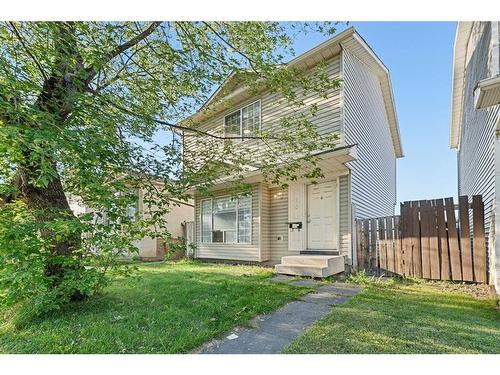 100 Martindale Boulevard Ne, Calgary, AB - Outdoor