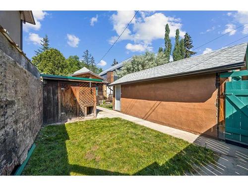 408 8A Street Ne, Calgary, AB - Outdoor With Exterior