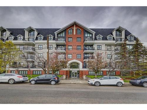 205-138 18 Avenue Se, Calgary, AB - Outdoor With Balcony With Facade