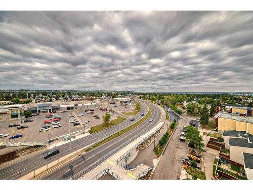 907-55 Spruce Place Sw, Calgary, AB - Outdoor With View