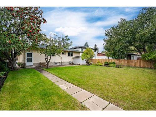 5524 Dalhart Hill Nw, Calgary, AB - Outdoor