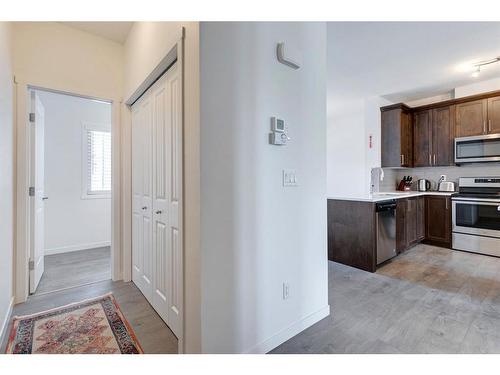 409 Legacy Boulevard, Calgary, AB - Indoor Photo Showing Kitchen