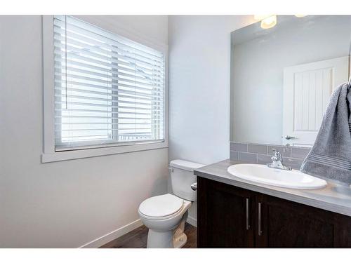 409 Legacy Boulevard, Calgary, AB - Indoor Photo Showing Bathroom