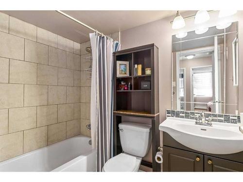 704-1240 12 Avenue Sw, Calgary, AB - Indoor Photo Showing Bathroom