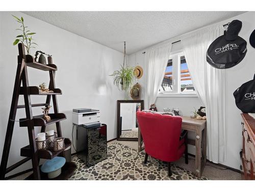 268 Fallswater Road Ne, Calgary, AB - Indoor Photo Showing Other Room